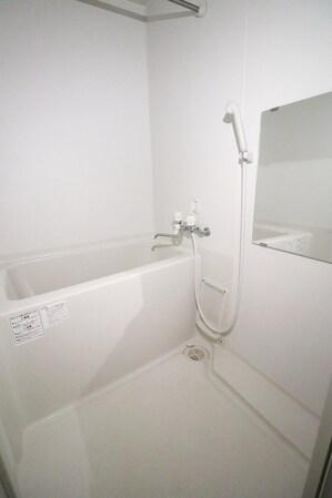 レオネクストカミオンダの物件内観写真